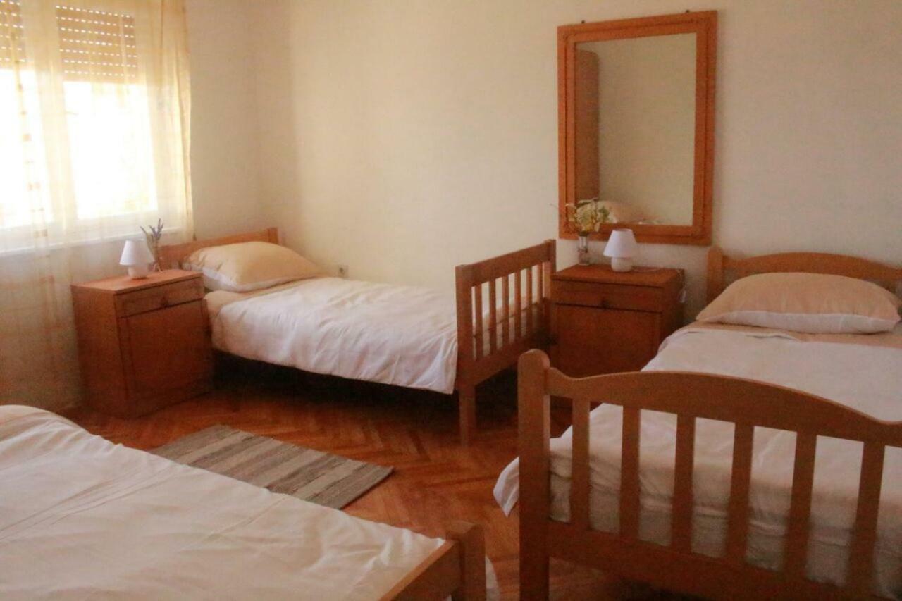 Apartment Monte Paradiso พูลา ภายนอก รูปภาพ