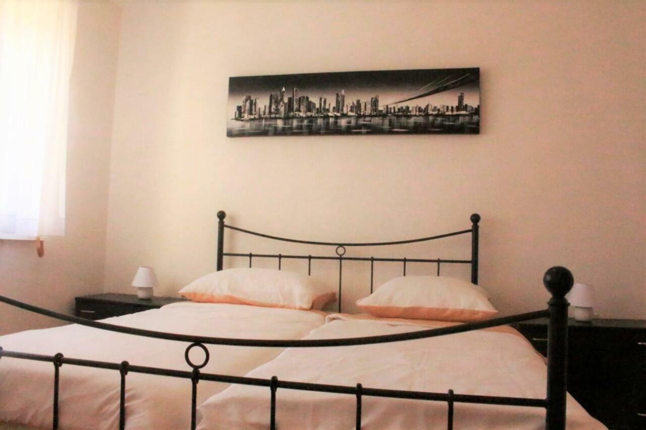 Apartment Monte Paradiso พูลา ภายนอก รูปภาพ